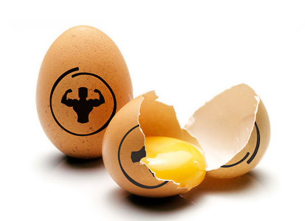 whole eggs for more muscle
